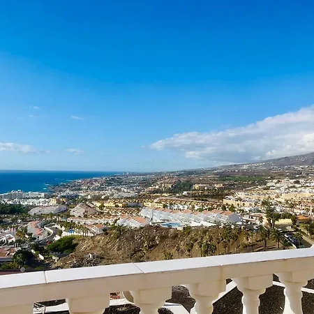 Ross Costa Adeje (Tenerife)